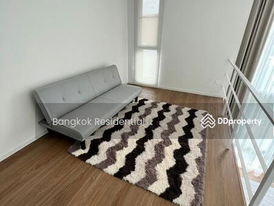 House in Compound, Bangkok, Thailand House in Compound, Bangkok, Thailand