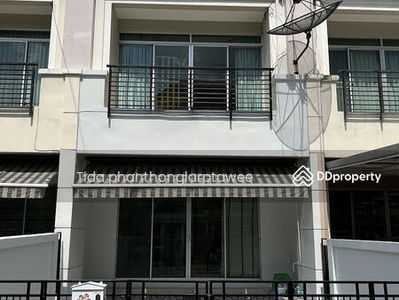 Baan Klang Muang Urbanion Rama9-Wongwaen, Bangkok, Thailand Baan Klang Muang Urbanion Rama9-Wongwaen, Bangkok, Thailand