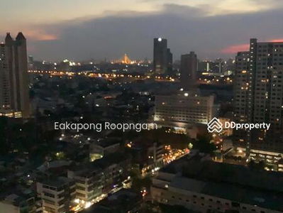 The Line Phahon-Pradipat, Bangkok, Thailand The Line Phahon-Pradipat, Bangkok, Thailand