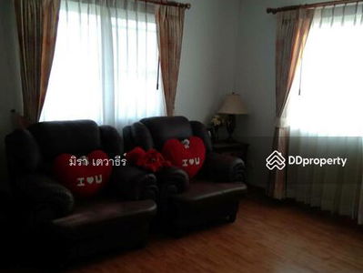 House for rent 2 storey on the road "9 kilo" Near St. Paul's Convent School Sriracha, Chon Buri, Thailand House for rent 2 storey on the road "9 kilo" Near St. Paul's Convent School Sriracha, Chon Buri, Thailand