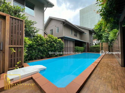 House in Compound, Bangkok, Thailand House in Compound, Bangkok, Thailand