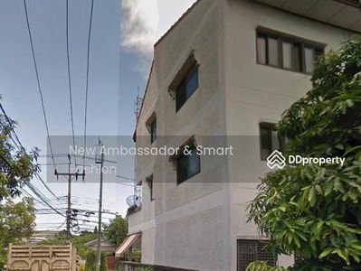 Townhouse for rent, Sukhumvit Soi 76 (corner room) 31 sq m., Samut Prakan, Thailand Townhouse for rent, Sukhumvit Soi 76 (corner room) 31 sq m., Samut Prakan, Thailand