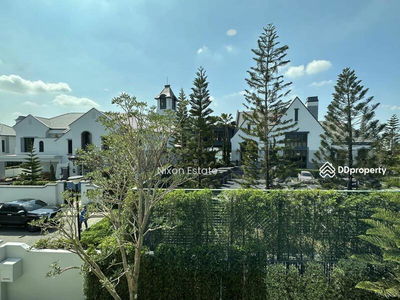 Nantawan Rama 9 New Krungthepkreetha, Bangkok, Thailand Nantawan Rama 9 New Krungthepkreetha, Bangkok, Thailand