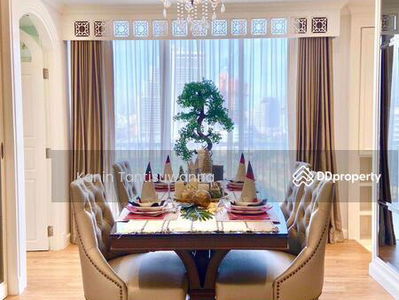 Park Origin Phrom Phong, Bangkok, Thailand Park Origin Phrom Phong, Bangkok, Thailand