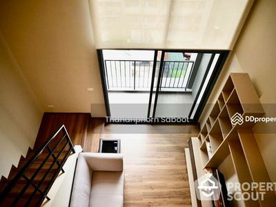 Onyx Phahonyothin, Bangkok, Thailand Onyx Phahonyothin, Bangkok, Thailand