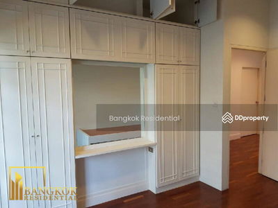 Townhouse in Compound, Bangkok, Thailand Townhouse in Compound, Bangkok, Thailand