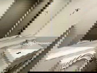 Life Asoke, Bangkok, Thailand Life Asoke, Bangkok, Thailand