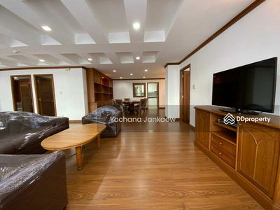 Acadamia Grand Tower, Bangkok, Thailand Acadamia Grand Tower, Bangkok, Thailand