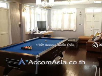 Private Swimming Pool | 4 Bedrooms House For Rent in Sathorn, BangkokAA27817, Bangkok, Thailand Private Swimming Pool | 4 Bedrooms House For Rent in Sathorn, BangkokAA27817, Bangkok, Thailand