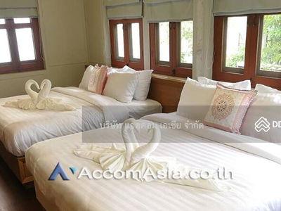 Private Swimming Pool | 4 Bedrooms House For Rent in Sathorn, BangkokAA27817, Bangkok, Thailand Private Swimming Pool | 4 Bedrooms House For Rent in Sathorn, BangkokAA27817, Bangkok, Thailand