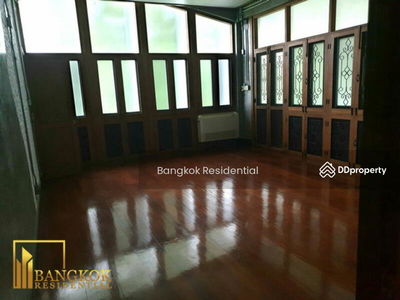 3 Bedroom House in Sukhumvit 39, Phrom Phong, Bangkok, Thailand 3 Bedroom House in Sukhumvit 39, Phrom Phong, Bangkok, Thailand