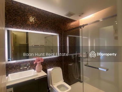 The Room Sathorn-St.Louis, Bangkok, Thailand The Room Sathorn-St.Louis, Bangkok, Thailand