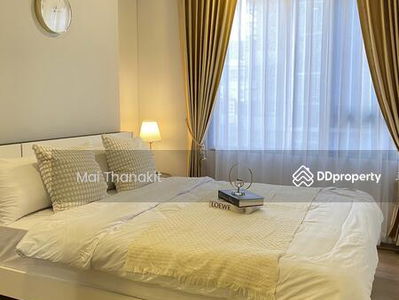 Chewathai Pinklao, Bangkok, Thailand Chewathai Pinklao, Bangkok, Thailand