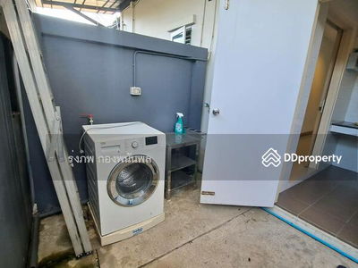 Pracha Uthit 54, Bangkok, Thailand Pracha Uthit 54, Bangkok, Thailand