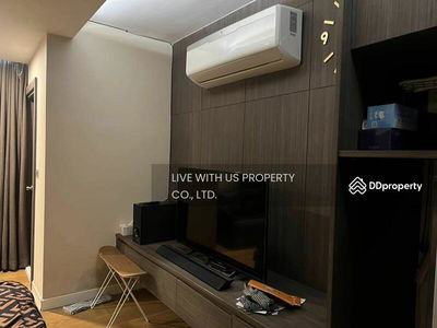 Garden Asoke-Rama 9, Bangkok, Thailand Garden Asoke-Rama 9, Bangkok, Thailand