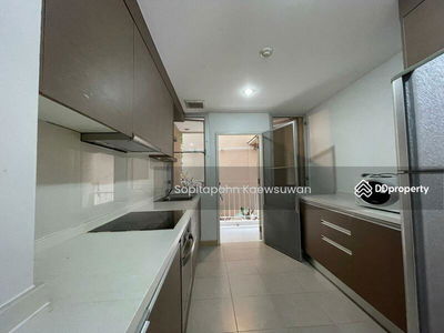 10110, Bangkok, Thailand 10110, Bangkok, Thailand