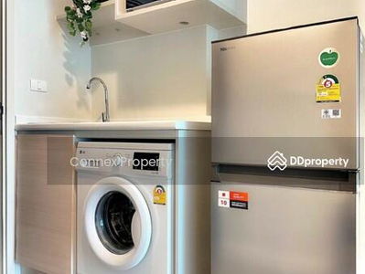 Metro Sky Wutthakat, Bangkok, Thailand Metro Sky Wutthakat, Bangkok, Thailand