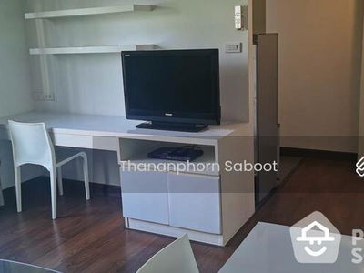 Vana Residence Sukhumvit 26, Bangkok, Thailand Vana Residence Sukhumvit 26, Bangkok, Thailand