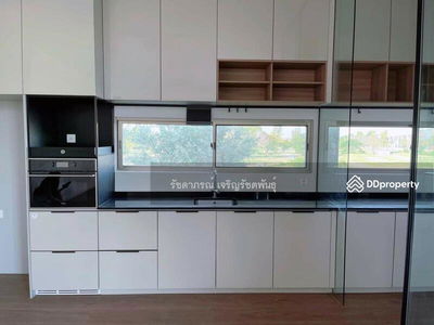 VIVE Rama 9, Bangkok, Thailand VIVE Rama 9, Bangkok, Thailand