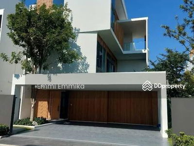 VIVE Rama 9, Bangkok, Thailand VIVE Rama 9, Bangkok, Thailand