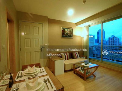 Life @ Sathorn 10, Bangkok, Thailand Life @ Sathorn 10, Bangkok, Thailand