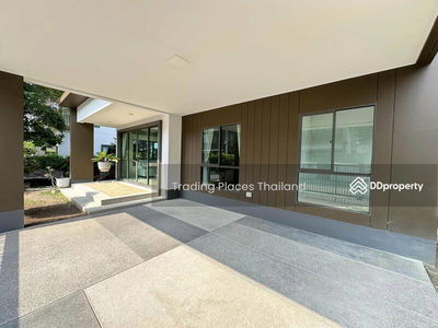 Burasiri Pattanakarn, Bangkok, Thailand Burasiri Pattanakarn, Bangkok, Thailand