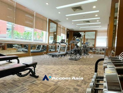 Langsuan Ville, Bangkok, Thailand Langsuan Ville, Bangkok, Thailand