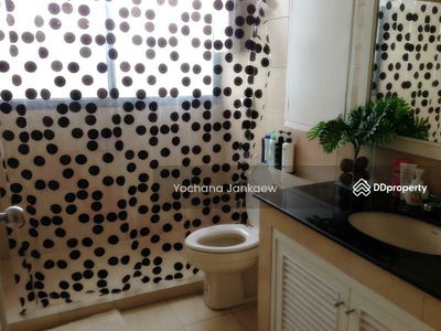 Supalai Place Sukhumvit 39, Bangkok, Thailand Supalai Place Sukhumvit 39, Bangkok, Thailand