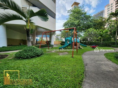 Baan Suanpetch, Bangkok, Thailand Baan Suanpetch, Bangkok, Thailand