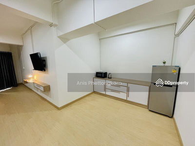 Gehäuse In Bang Kruai, Thailand Gehäuse In Bang Kruai, Thailand