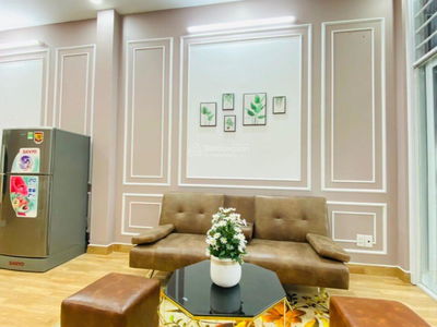 Hoang Hoa Tham Street, Vietnam Hoang Hoa Tham Street, Vietnam