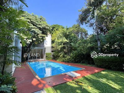Single house with private pool and big garden for rent ekamai-rama9-soonvijai, Bangkok, Thailand Single house with private pool and big garden for rent ekamai-rama9-soonvijai, Bangkok, Thailand