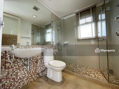 Single house with private pool and big garden for rent ekamai-rama9-soonvijai, Bangkok, Thailand Single house with private pool and big garden for rent ekamai-rama9-soonvijai, Bangkok, Thailand