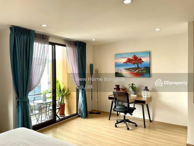 Homey Style Townhouse for Rent in Pattanakarn, Bangkok, Thailand Homey Style Townhouse for Rent in Pattanakarn, Bangkok, Thailand