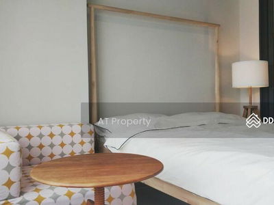 Life One Wireless, Bangkok, Thailand Life One Wireless, Bangkok, Thailand