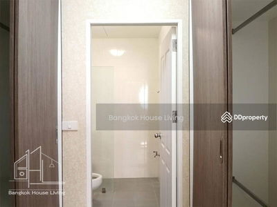 Premier, Bangkok, Thailand Premier, Bangkok, Thailand