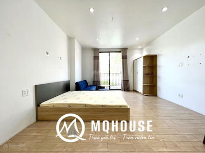 Le Van Sy Street, Vietnam Le Van Sy Street, Vietnam