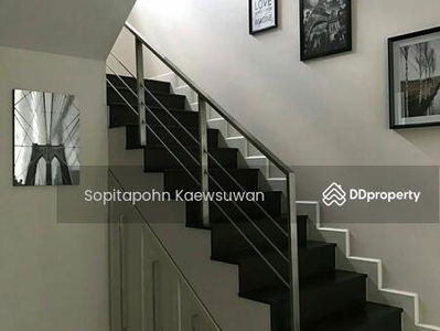 10110, Bangkok, Thailand 10110, Bangkok, Thailand