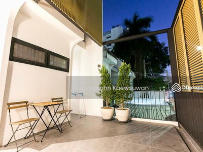 10110, Bangkok, Thailand 10110, Bangkok, Thailand