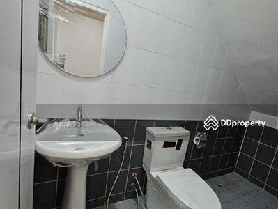 ADK0591, Chiang Mai, Thailand ADK0591, Chiang Mai, Thailand