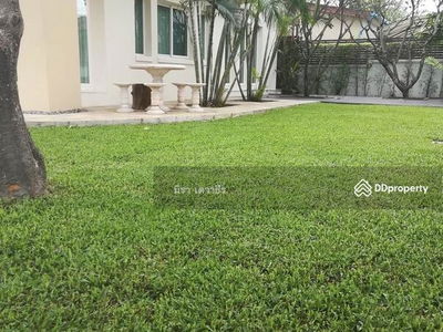 House for rent two-story. On "Nong Yai Bu Road" Sriracha. near J-Park, Chon Buri, Thailand House for rent two-story. On "Nong Yai Bu Road" Sriracha. near J-Park, Chon Buri, Thailand