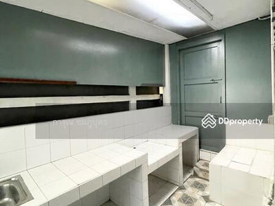 Lat Phrao 64, Intersection 7, Bangkok, Thailand Lat Phrao 64, Intersection 7, Bangkok, Thailand