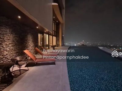 The Lumpini 24, Bangkok, Thailand The Lumpini 24, Bangkok, Thailand