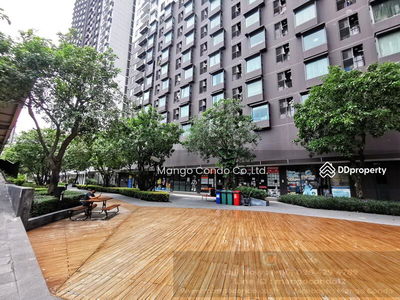 Fuse Mobius Ramkhamhaeng Klongton, Bangkok, Thailand Fuse Mobius Ramkhamhaeng Klongton, Bangkok, Thailand