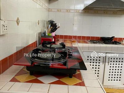 Alojamiento en Ban Ratsada, Thailand Alojamiento en Ban Ratsada, Thailand