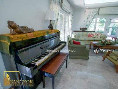 House in Compound, Bangkok, Thailand House in Compound, Bangkok, Thailand