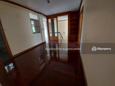 10120, Bangkok, Thailand 10120, Bangkok, Thailand