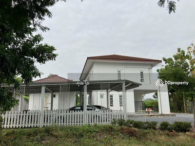 Soi Kasorn, Bangkok, Thailand Soi Kasorn, Bangkok, Thailand