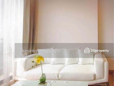 Ivy Ampio, Bangkok, Thailand Ivy Ampio, Bangkok, Thailand