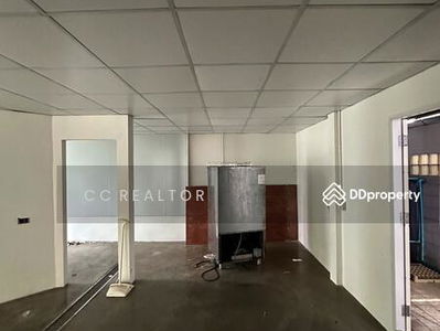 House For Rent Soi Yennakart 1, Bangkok, Thailand House For Rent Soi Yennakart 1, Bangkok, Thailand